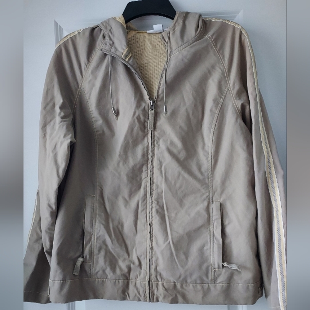 Dress Barn Women Large Khaki Tan Windbreaker Jacket Netting Hood Zip Drawstring